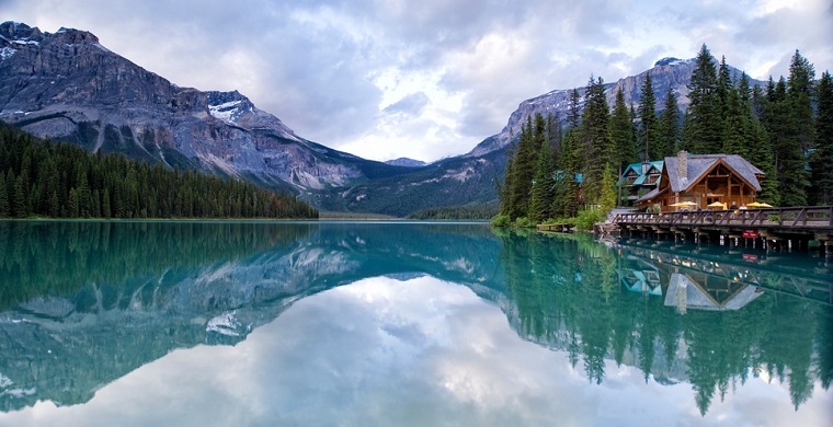 Emerald Lake in Yoho National Park in Alberta, Canada