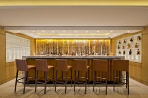 Viking Ocean, The Restaurant Bar